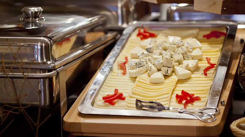 揭秘蜜饯果干：从厂家直销到消费者餐桌的旅程