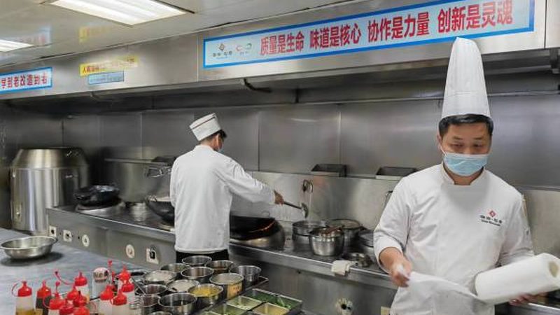 手工糖果与机器糖果：工艺与品质的较量