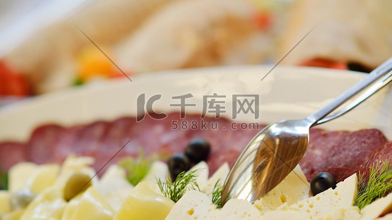 小标题：一、配料表，蜜饯果干的“身份证