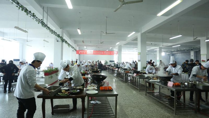北京餐饮加盟：规避风险，成功之路